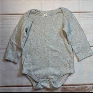 HB Gray Long Sleeve Onesie Size 9-12M
